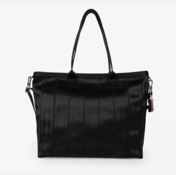 Harvey's California Handbags - NWOT- RARE- Harvey's California Back 2 Black Vertical Medium Seatbelt Tote